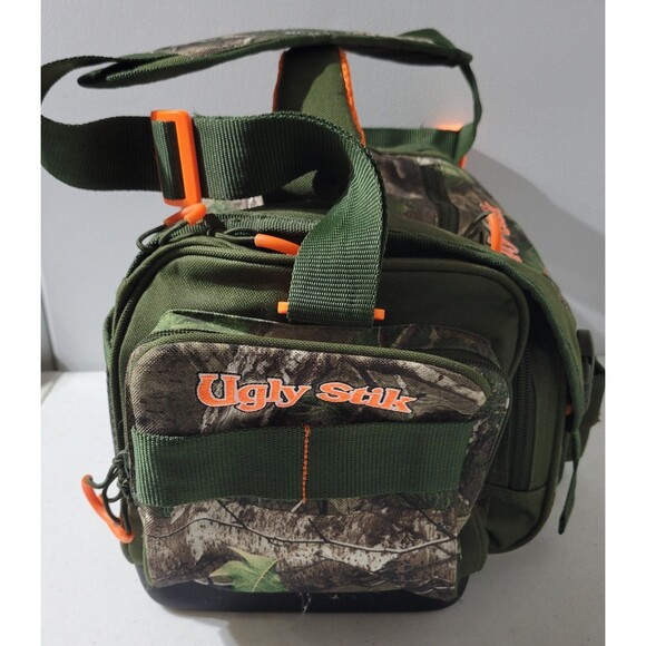 UGLY STIK Real Tree Green Camo Soft Side Tackle Bag w/ 4 Clear Lure Boxes - Picture 2 of 7